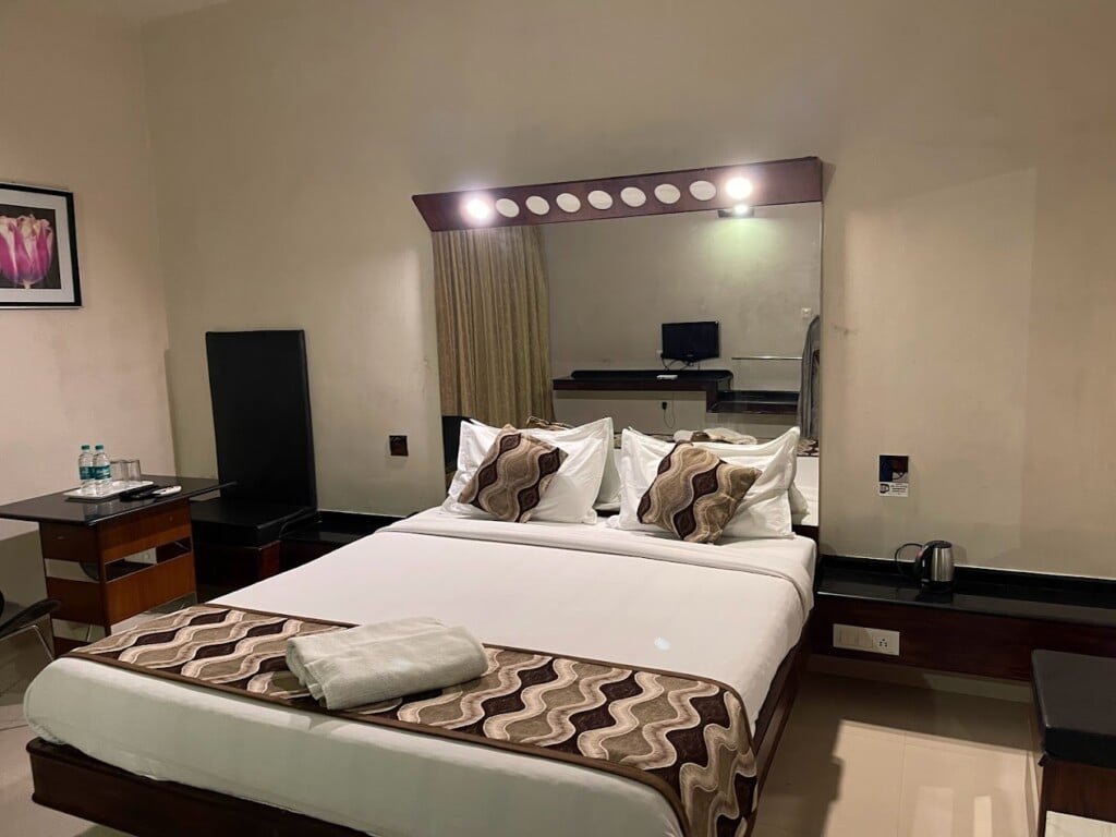 Lotus Comfort- A Pondy Hotel - 5