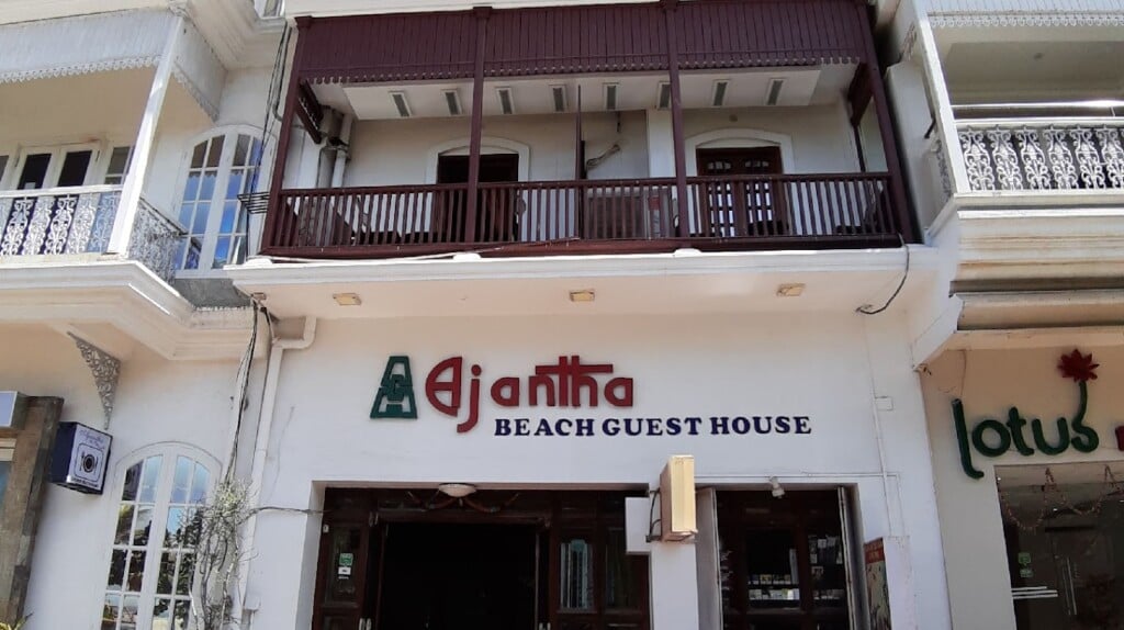 Ajantha Beach Guest House - 4