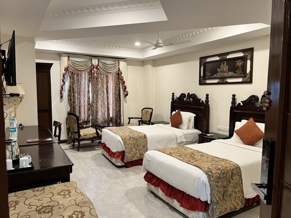 Hotel Le Royal Park - 3