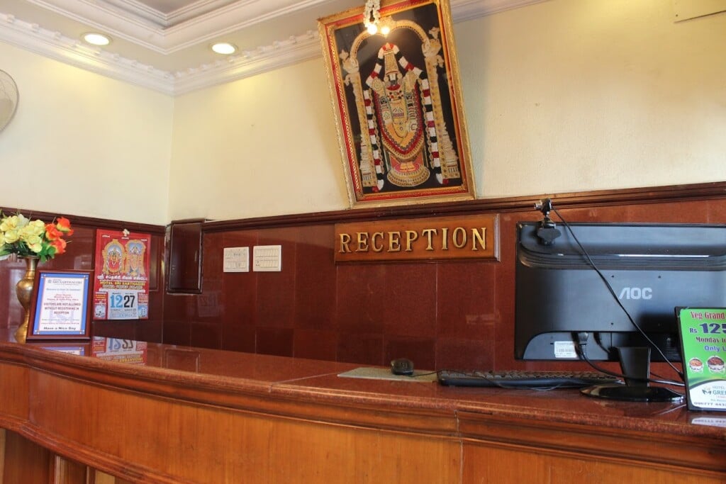 Hotel Sri Sabthagiri - 4