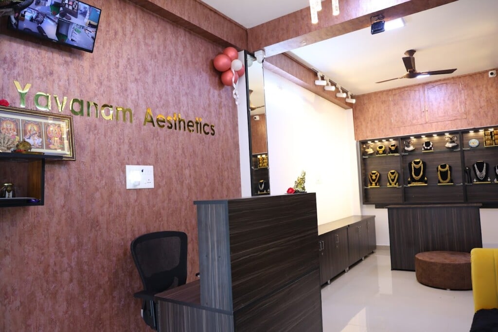 Yavanam Aesthetics Bridal Studio & Academy - 5