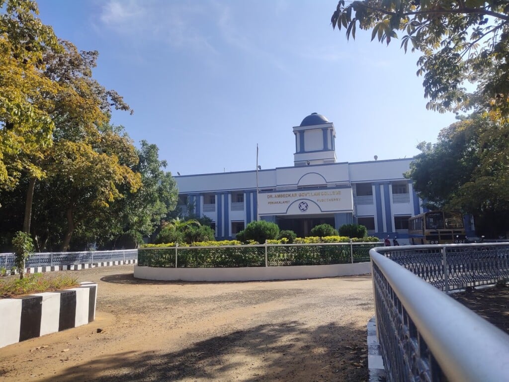 Dr. Ambedkar Govt. Law College(Alumni),Puducherry - 4