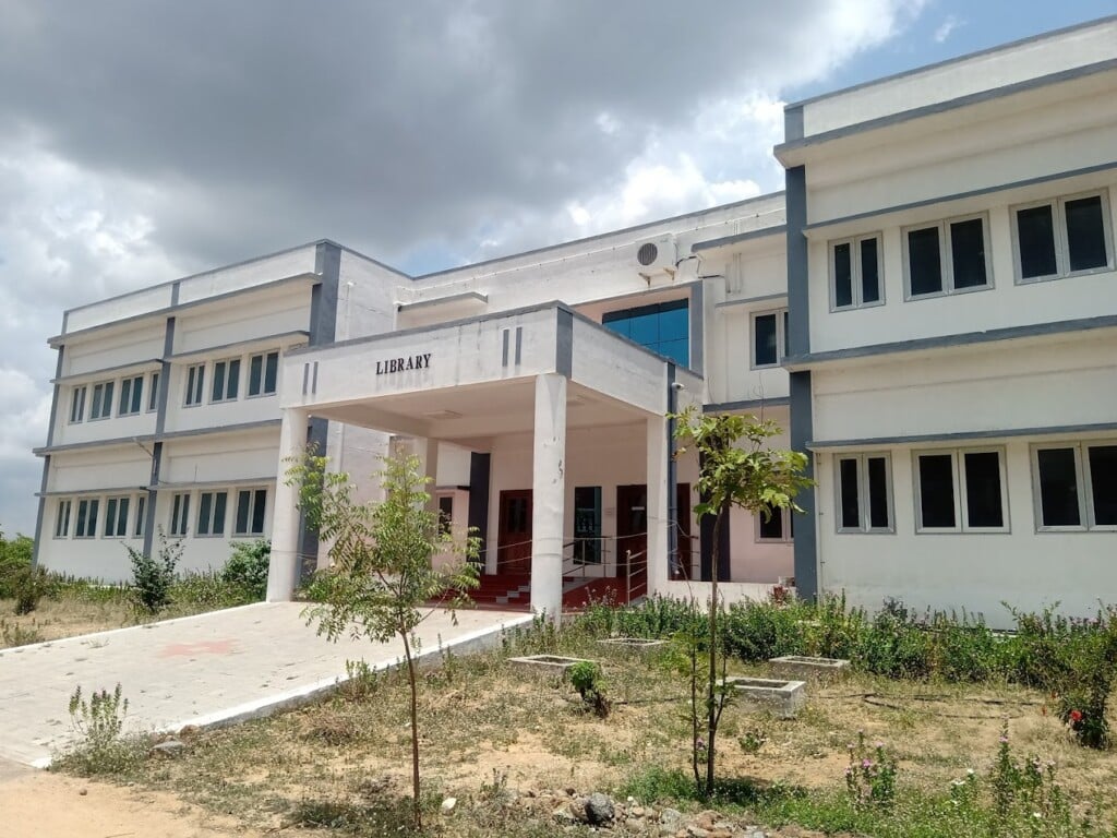 Dr. Ambedkar Government Law College Pattaraiperumpudhur, Thiruvallur