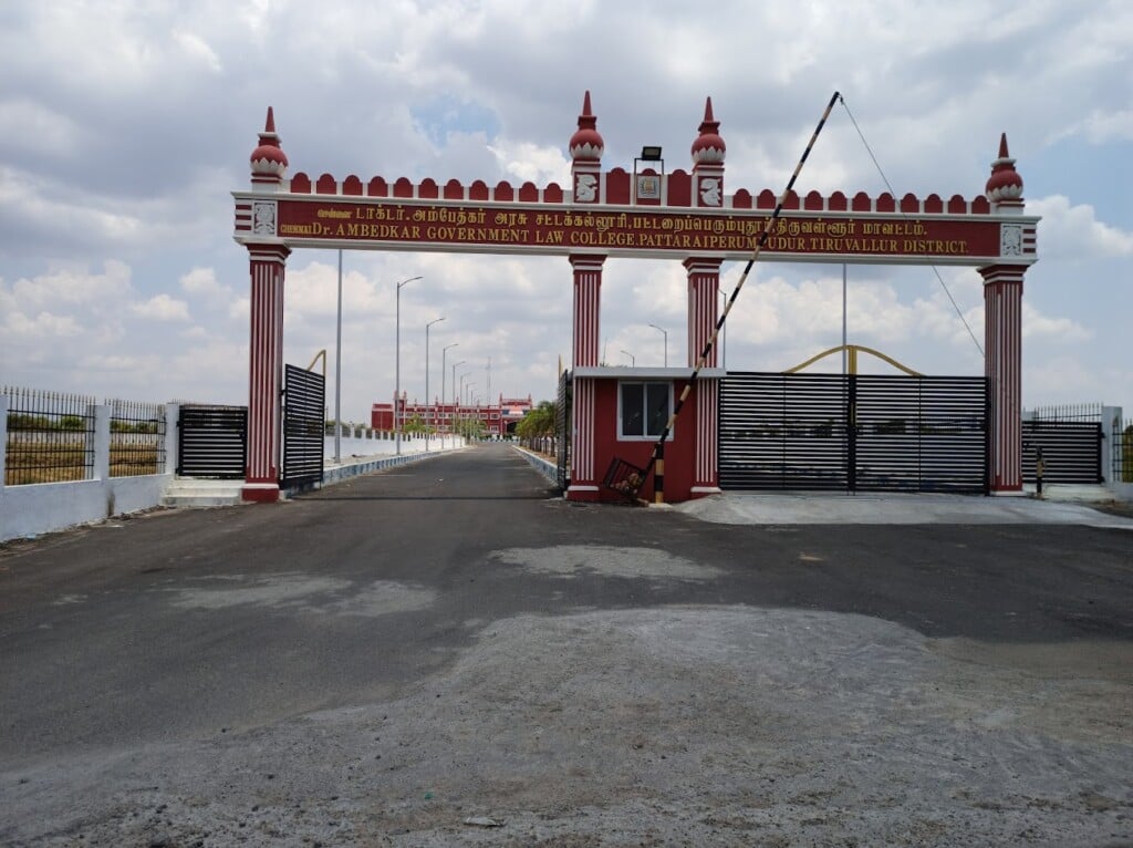 Dr. Ambedkar Government Law College Pattaraiperumpudhur, Thiruvallur - 4