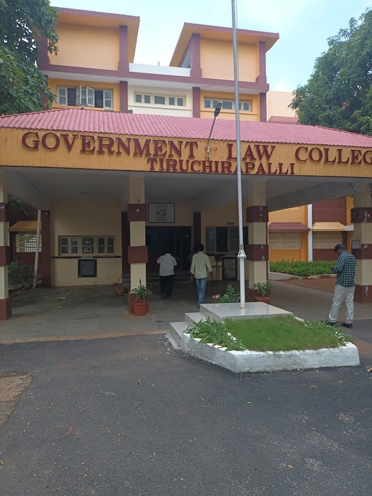 GOVERNMENT LAW COLLEGE Thiruchirappalli