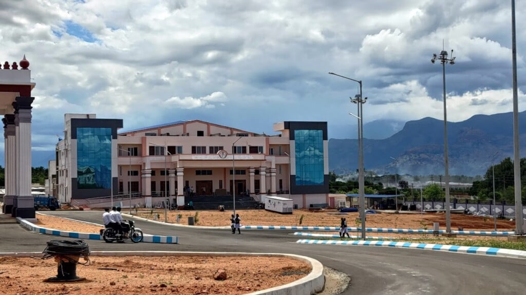 Govt. Law College, Theni - 4