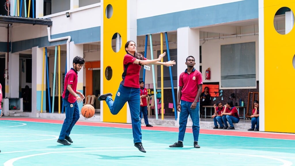 ORCHIDS The International School - CBSE School in Pulianthope - 4