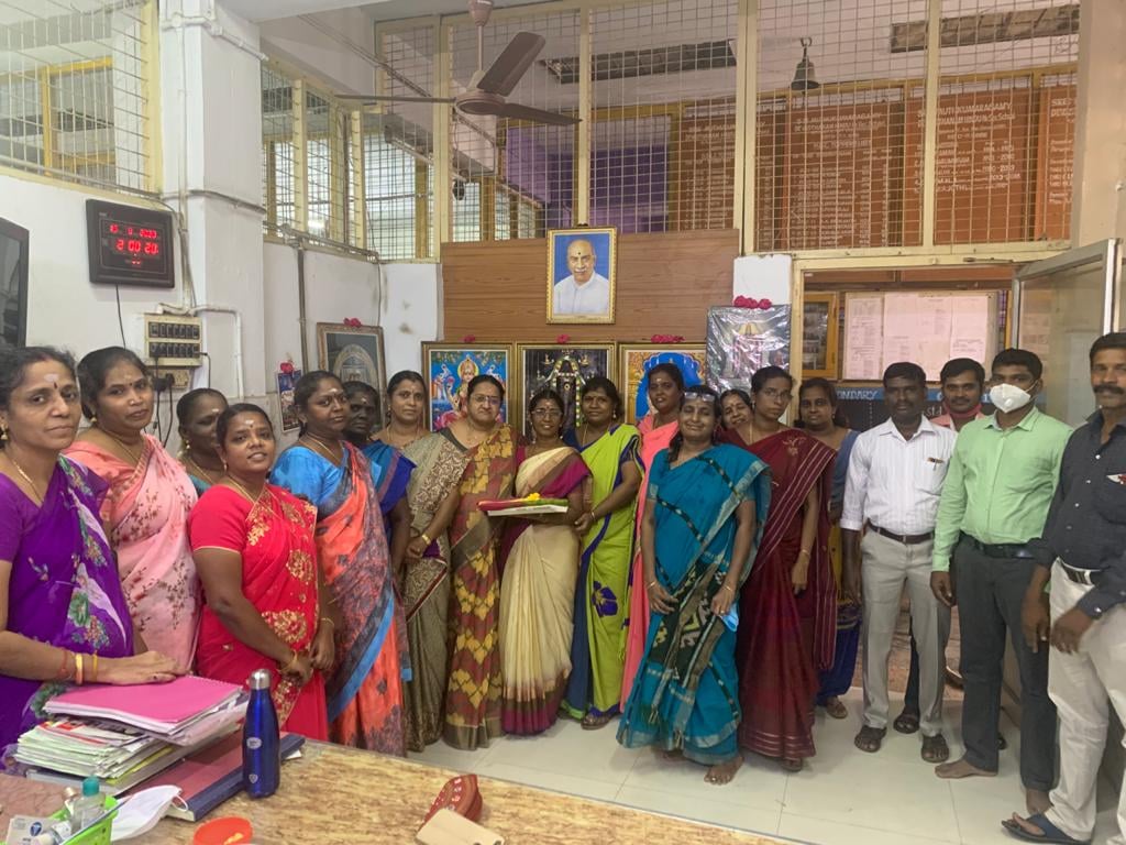 S M D Hindu Hr.Sec.School - 2