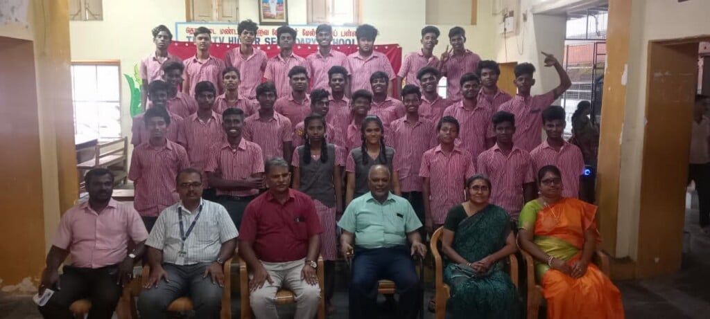 T T V High School - 2