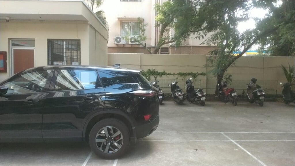 D.A.V. Boys Senior Secondary School - 2