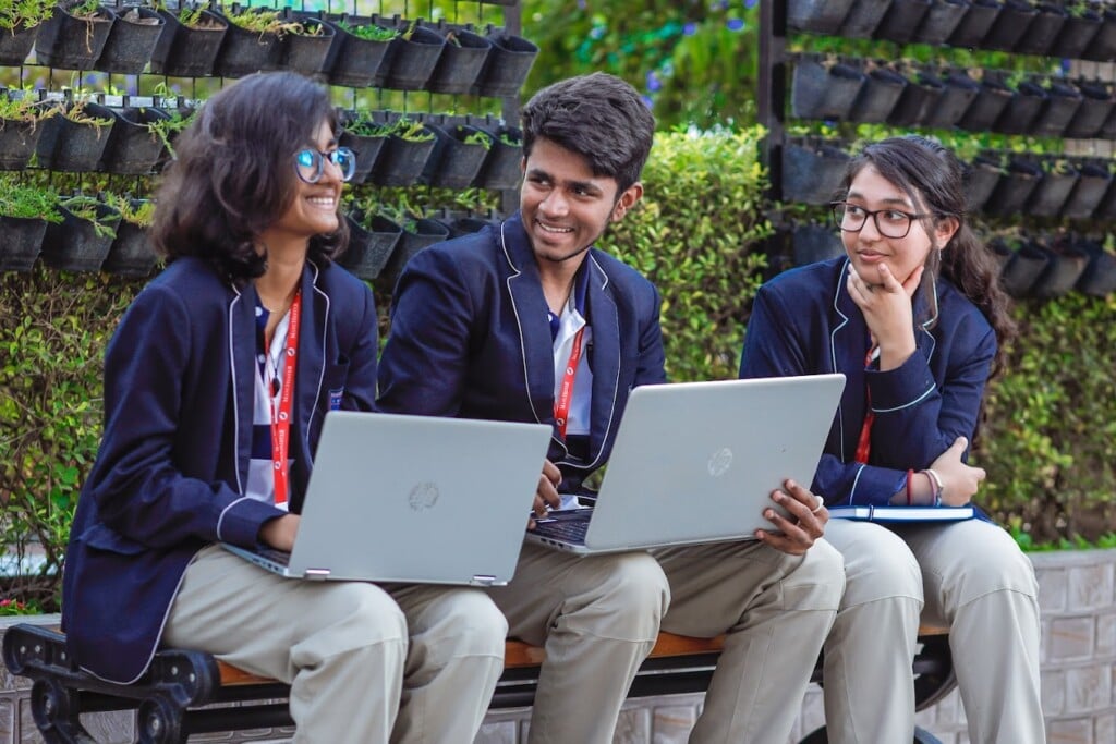 Manchester International School - 5