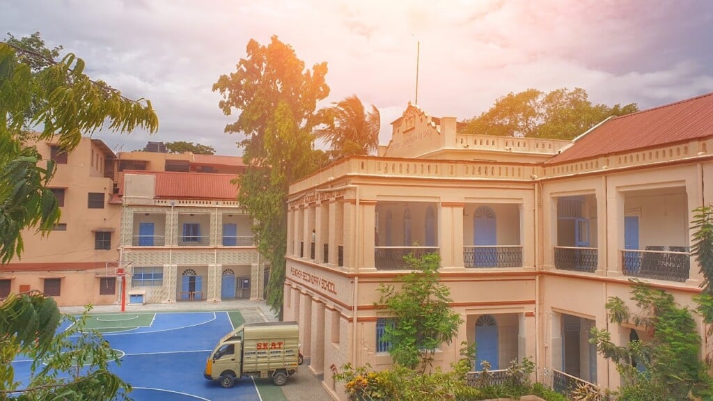 P S Senior Secondary School