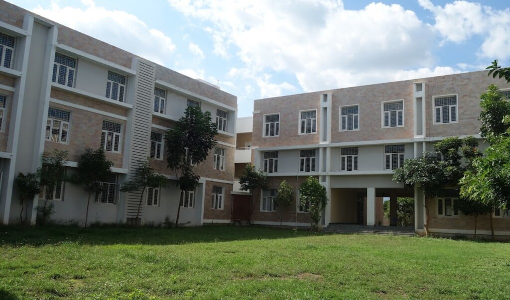 Chettinad Hari Shree Vidyalayam, Coimbatore - 4