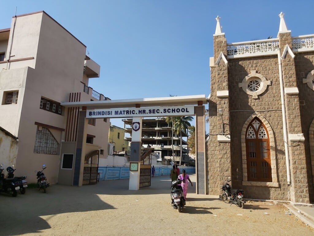 Brindisi Matriculation Higher Secondary School - 5