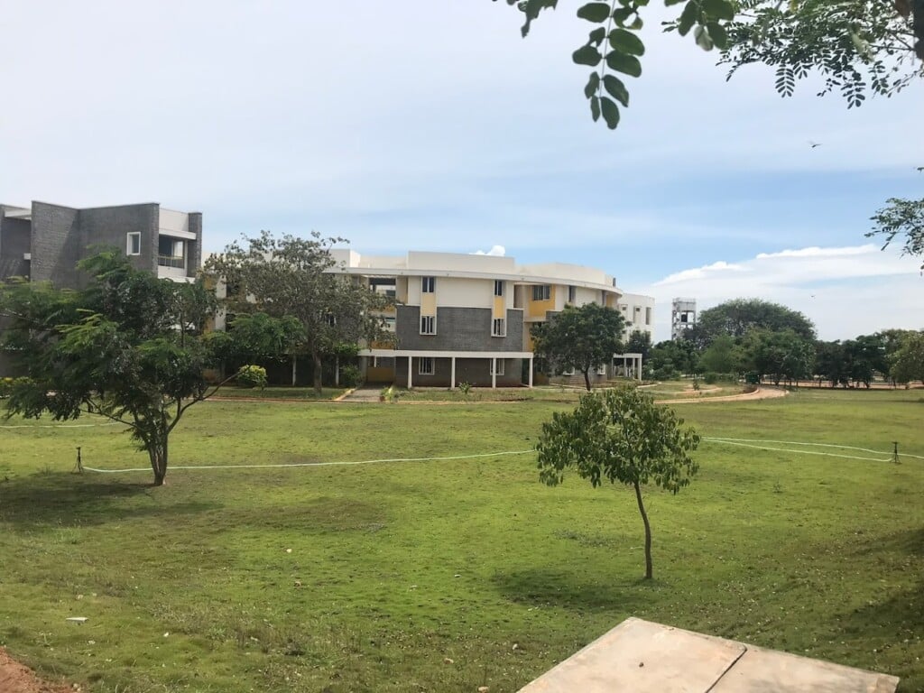 Gedee Public School - 2