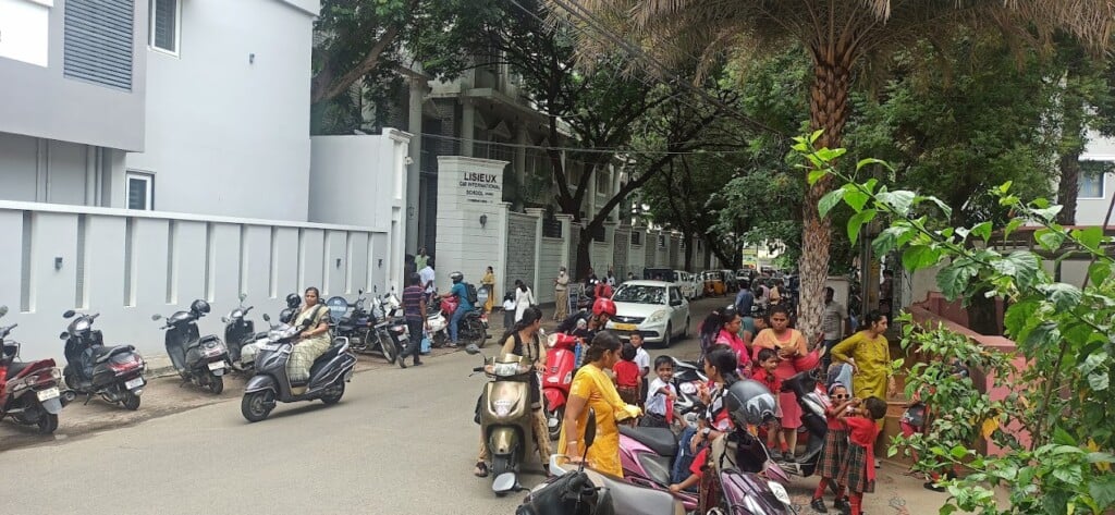 Lisieux CMI International School - 2