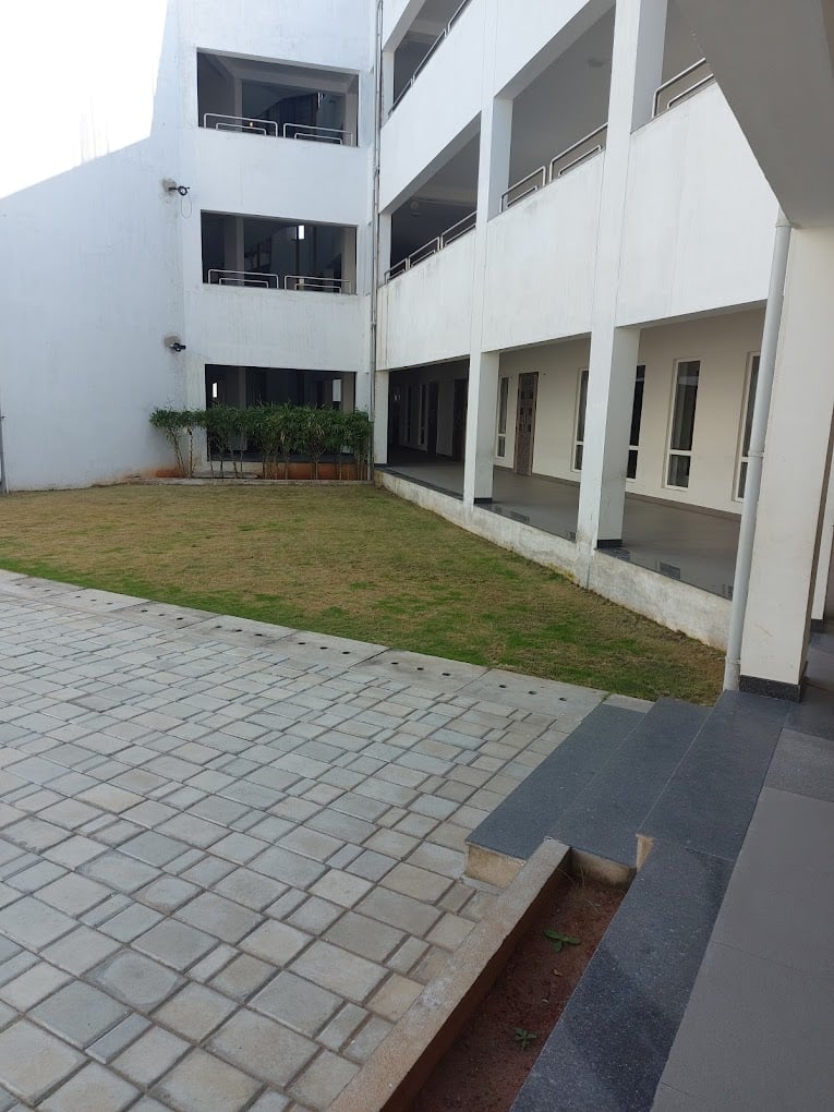 SRV PUBLIC SCHOOL - 2