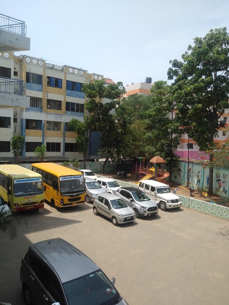 Dhanalakshmi Srinivasan Matric. Hr. Sec. School - 2