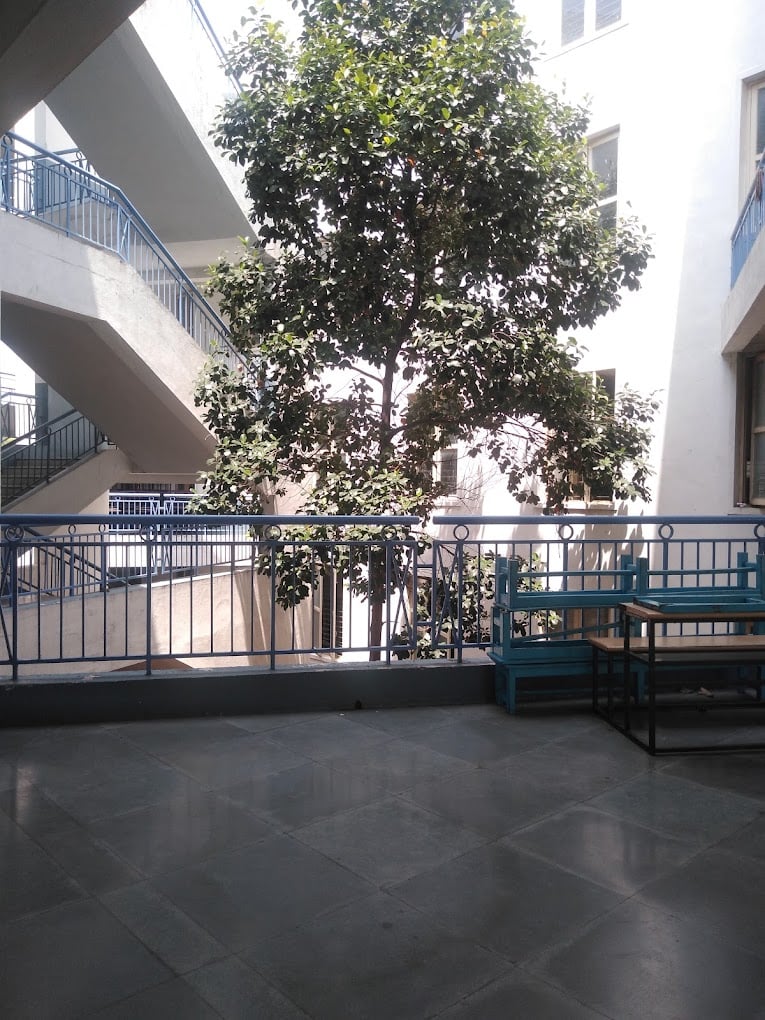 Dhanalakshmi Srinivasan Matric. Hr. Sec. School - 5