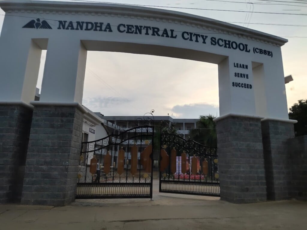 Nandha City School - 5