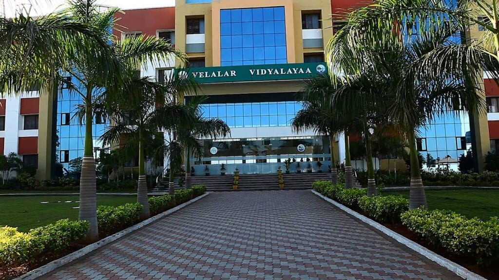 Velalar Vidyalayaa Senior Secondary School - 5
