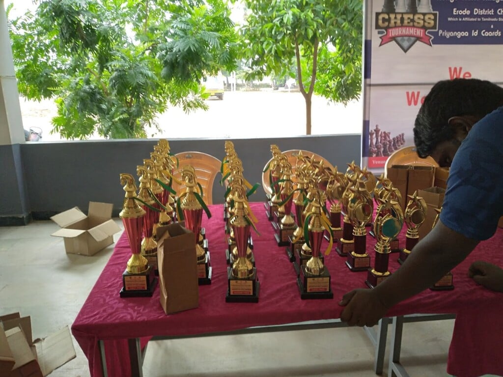 Kongu Kalvi Nilayam Matriculation Higher Secondary School - 2