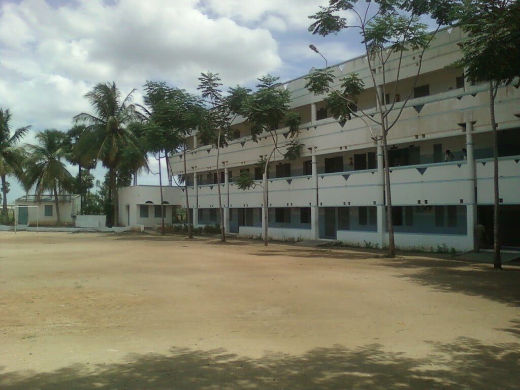 Kongu Kalvi Nilayam - 2