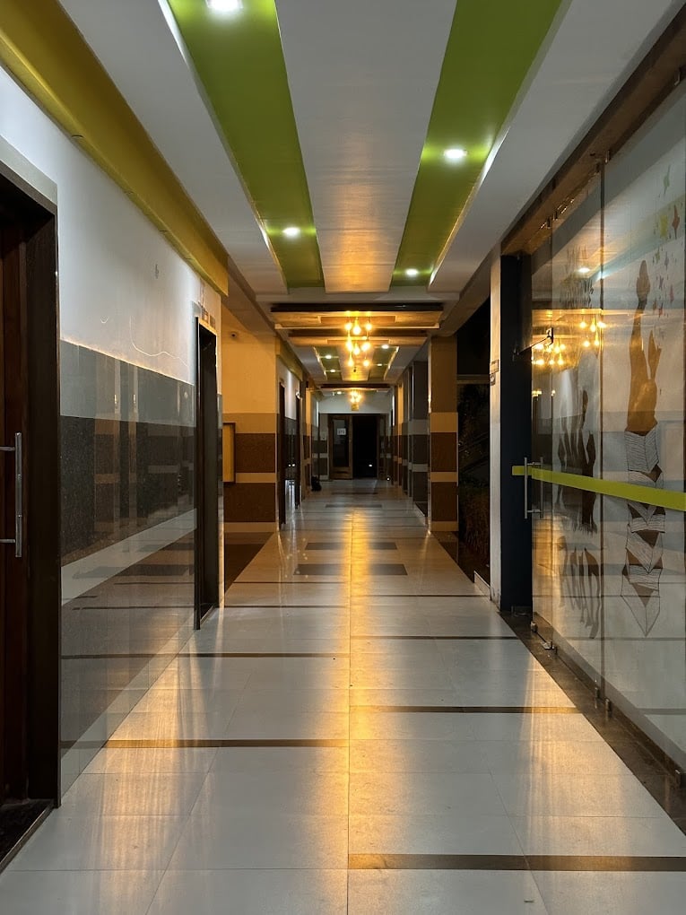 Shri Vidhya Mandhir (CBSE) - 5