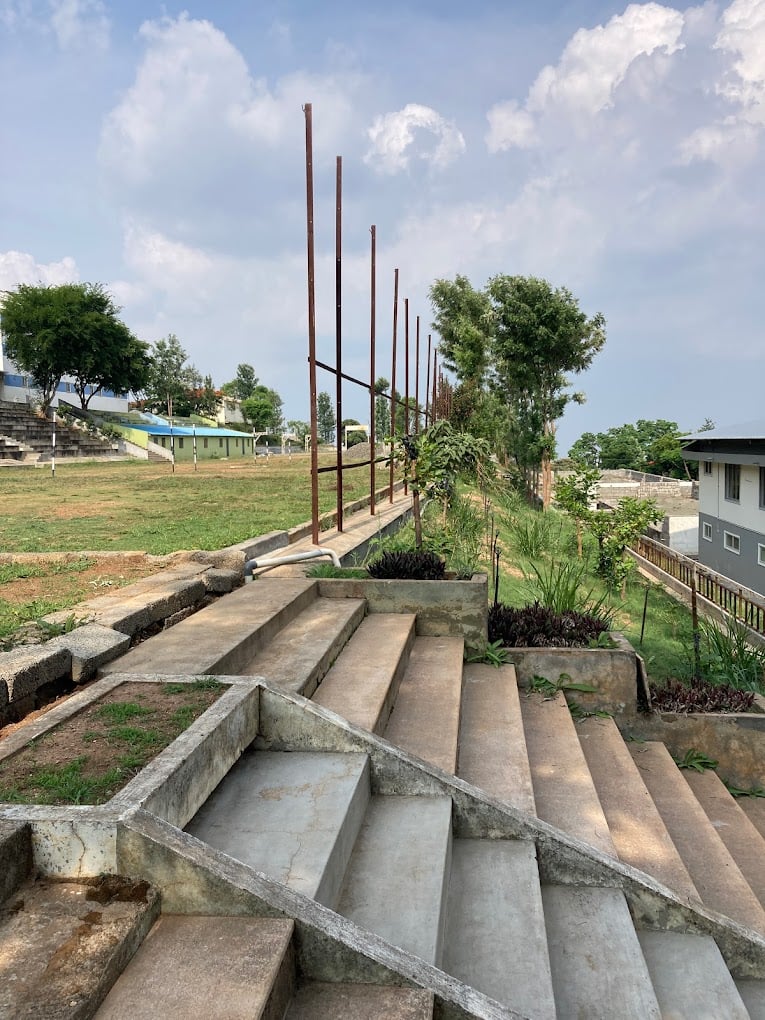 Hillock International School - 2