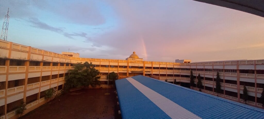 VELUMANICKAM Mont Matric Hr. Sec. School - 3