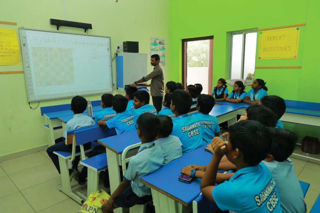 Sabarmathi Vidhyalaya Senior Secondary School - 3