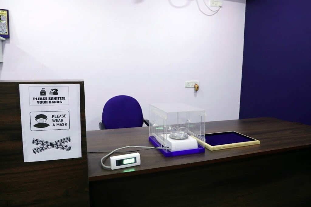 WHITE GOLD T.NAGAR - TURN GOLD INTO MONEY - 5