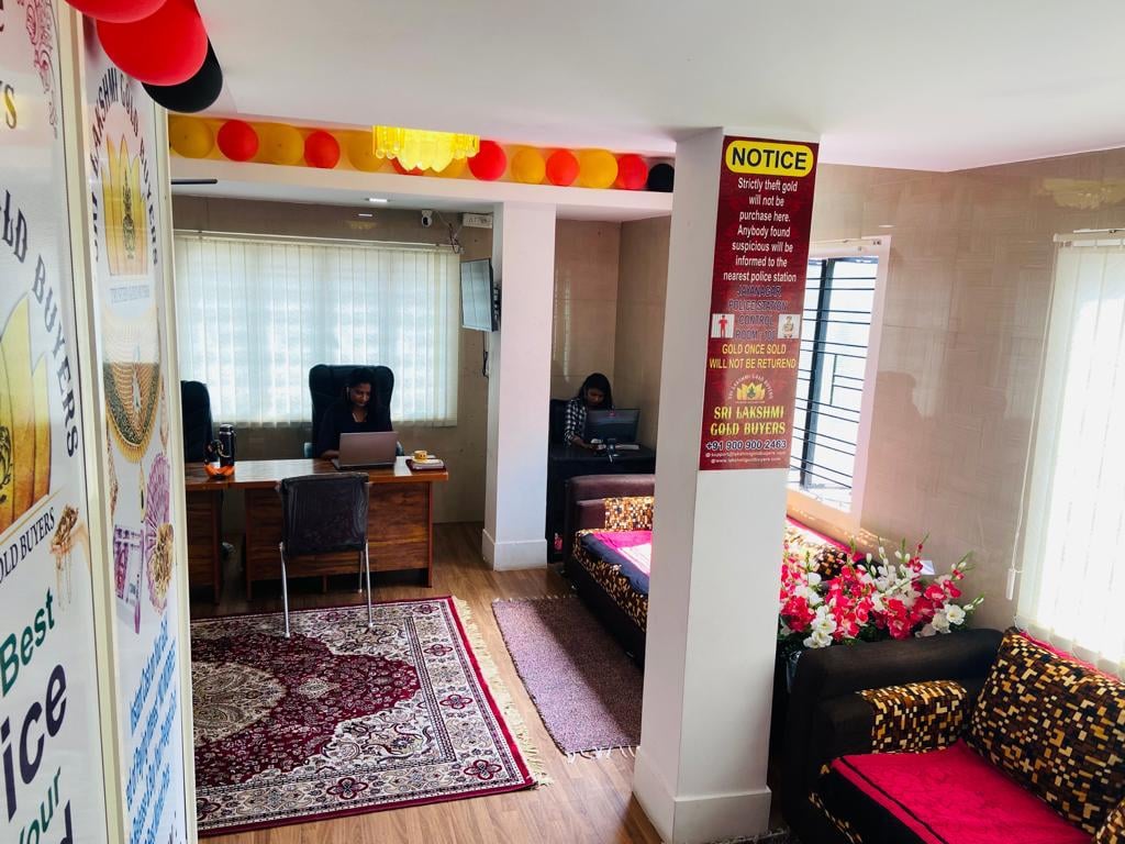 Sri Lakshmi gold buyerss - 4