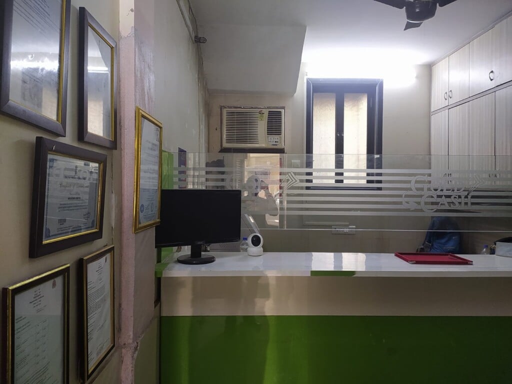 Gold Cash Limited, Mumbai - 5