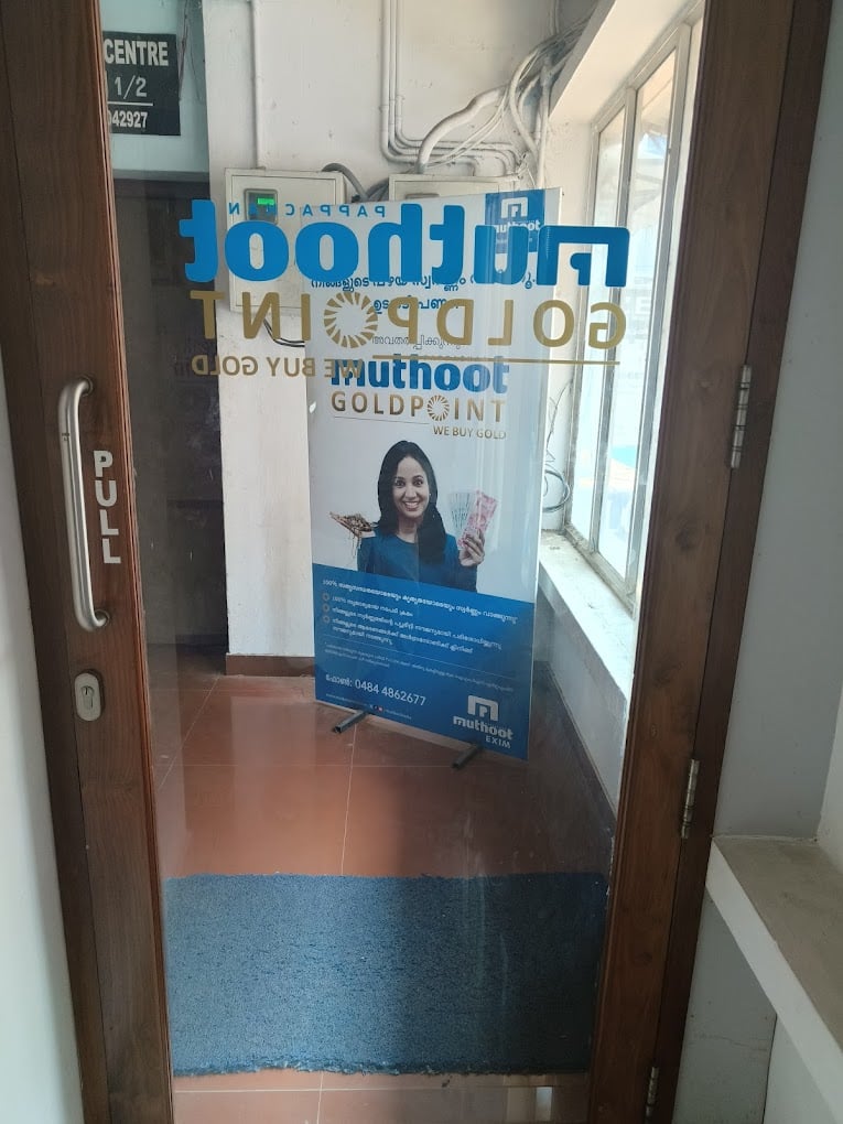 Muthoot Gold Point - We Buy Gold Ernakulam - 5