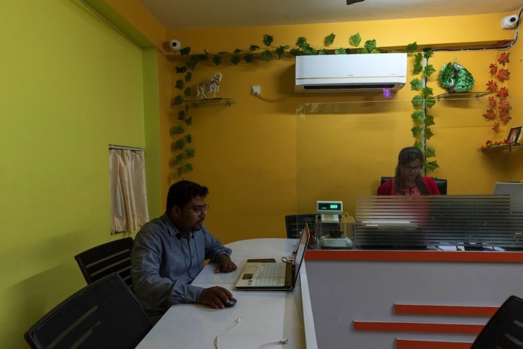 Trinath Gold Testing Centre- Gold buyer in Kolkata | Sell gold for cash near me | Get cash for gold near me - 4