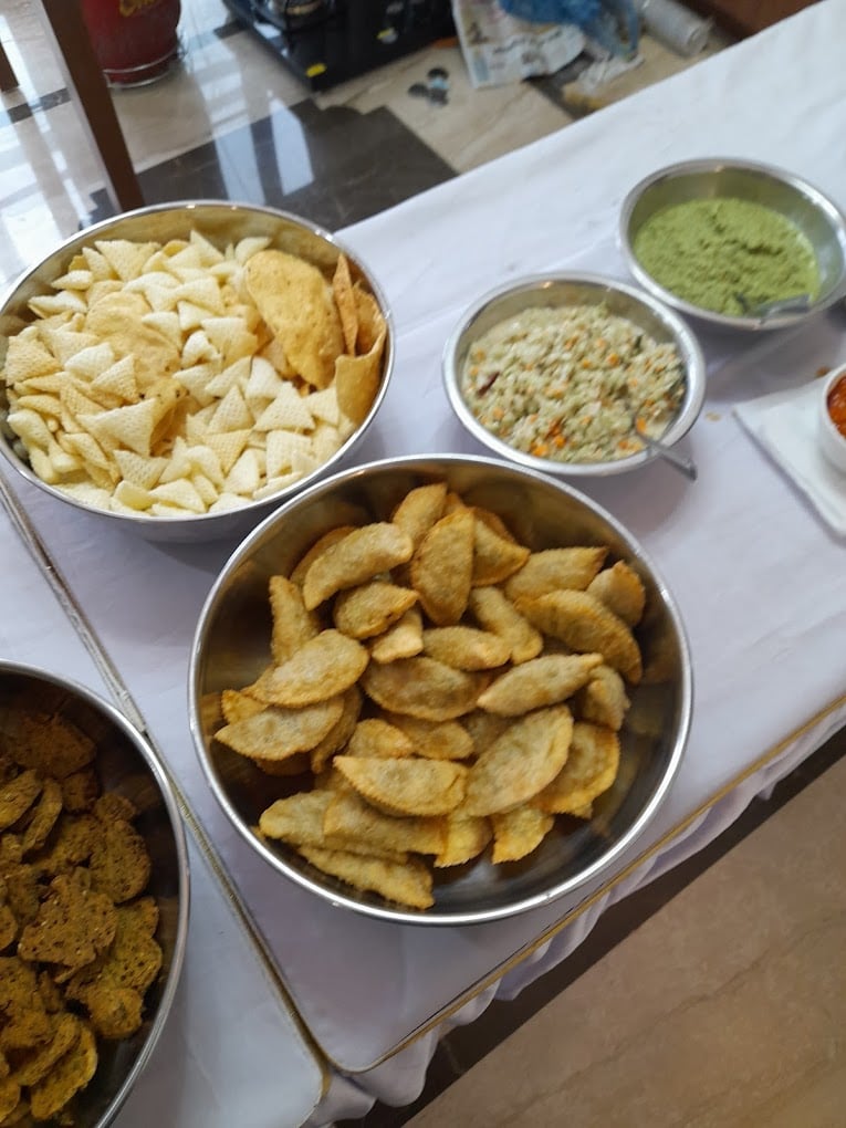 Joshi's Ruchirang Caterers & Tiffin Services - 5
