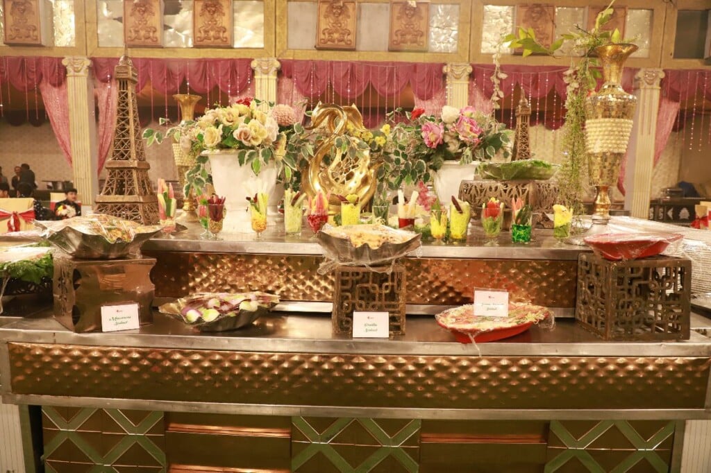 Mukesh Caterers - Veg & Non Veg Catering Service in Delhi, Corporate events, Wedding Caterer Service Delhi Uttam Nagar - 3
