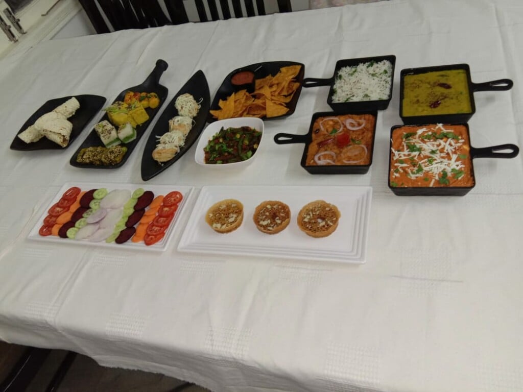 Vinayak Caterers Ahmedabad - 4