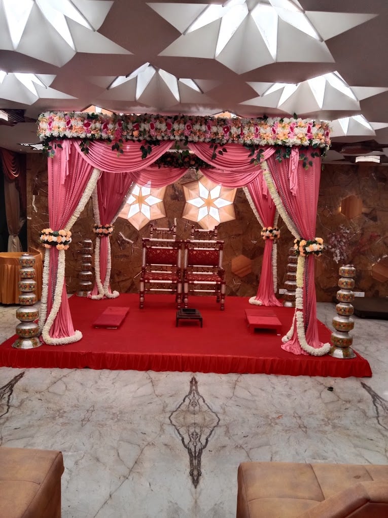 House of Yanki (HOY) - Best Banquet Hall, Corporate, Reception, Marriage, Birthday in Ahmedabad|Catering services Ahmedabad - 4