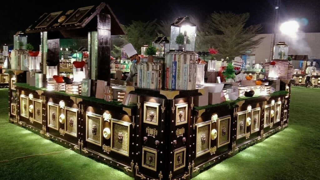 Hot kitchen Outdoor Catering - 2