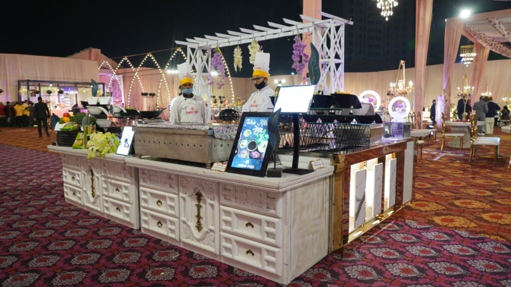 Moti Mahal Lawn by Royal Cafe