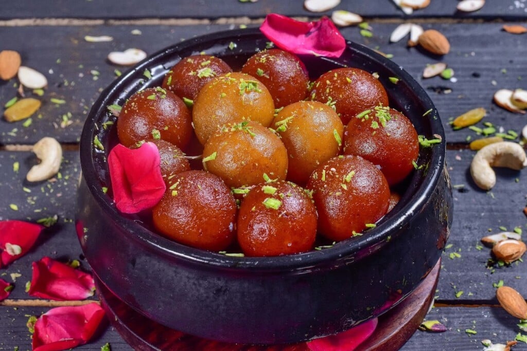 Brijwasi Sweets: Best Sweets Shop In Noida | Catering Services In Noida | Bulk Orders | Party Caterers - 2