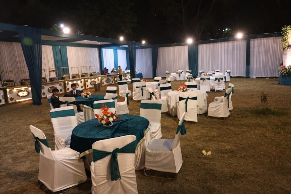 A -One Tent House - 5