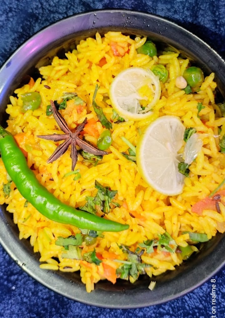 Navyug Catering & Tiffin Service - 4