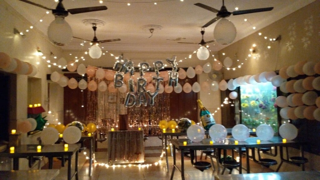 Super Perfect Food Mess And Tiffin Centre - 2