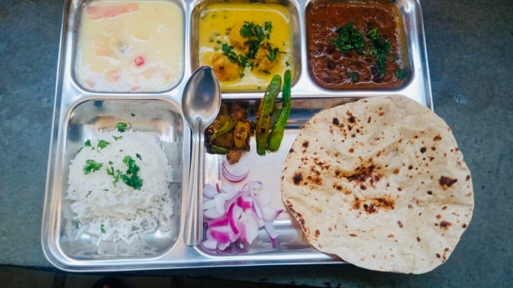 Super Perfect Food Mess And Tiffin Centre - 5