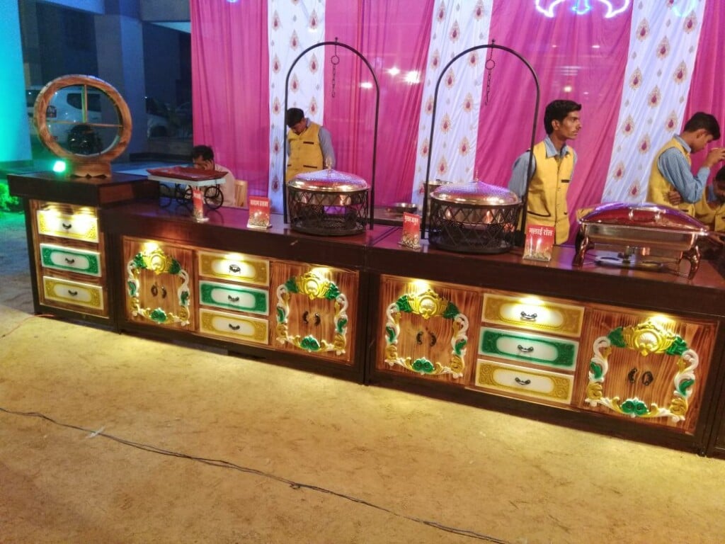 Roopji Halwai And Caterers