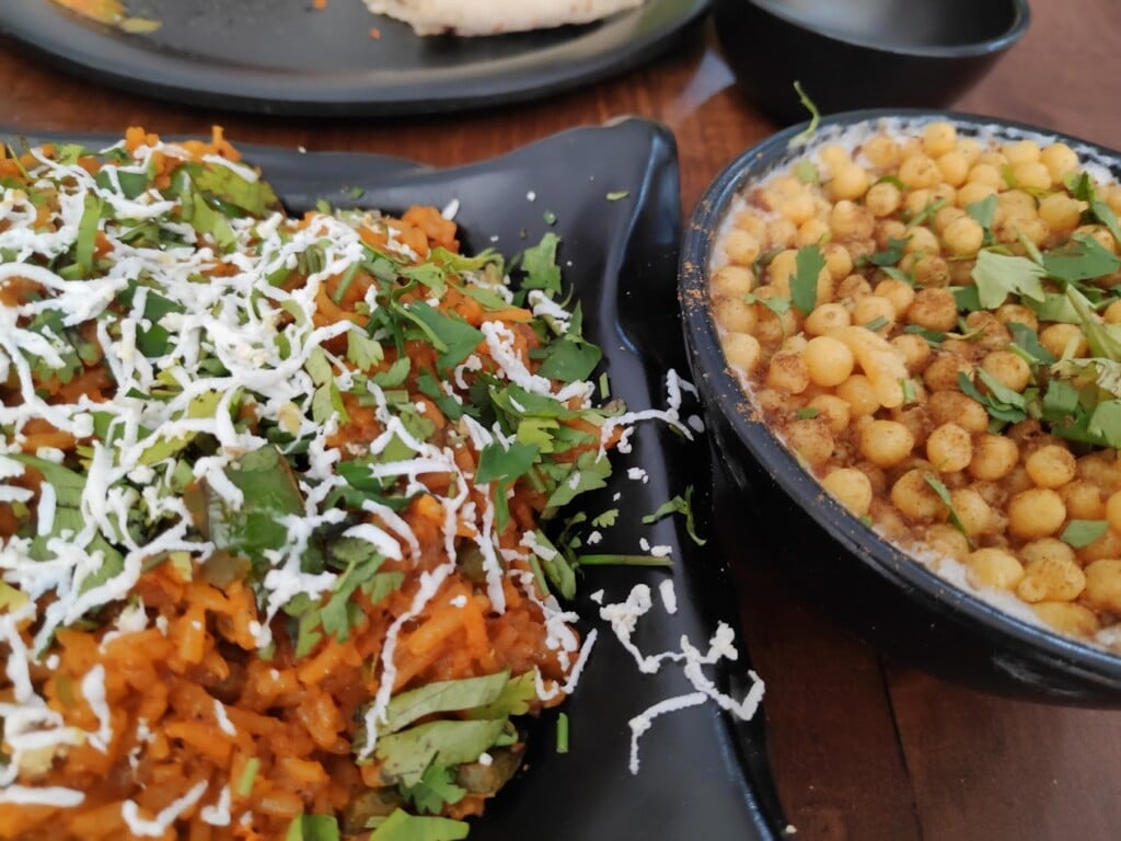 Swaruchi Restaurant & Caterers - 2