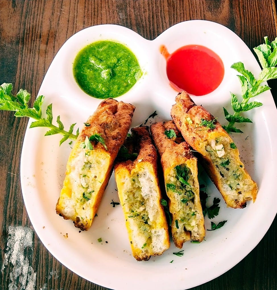 The Roti Restaurant & Tiffin Center - 5